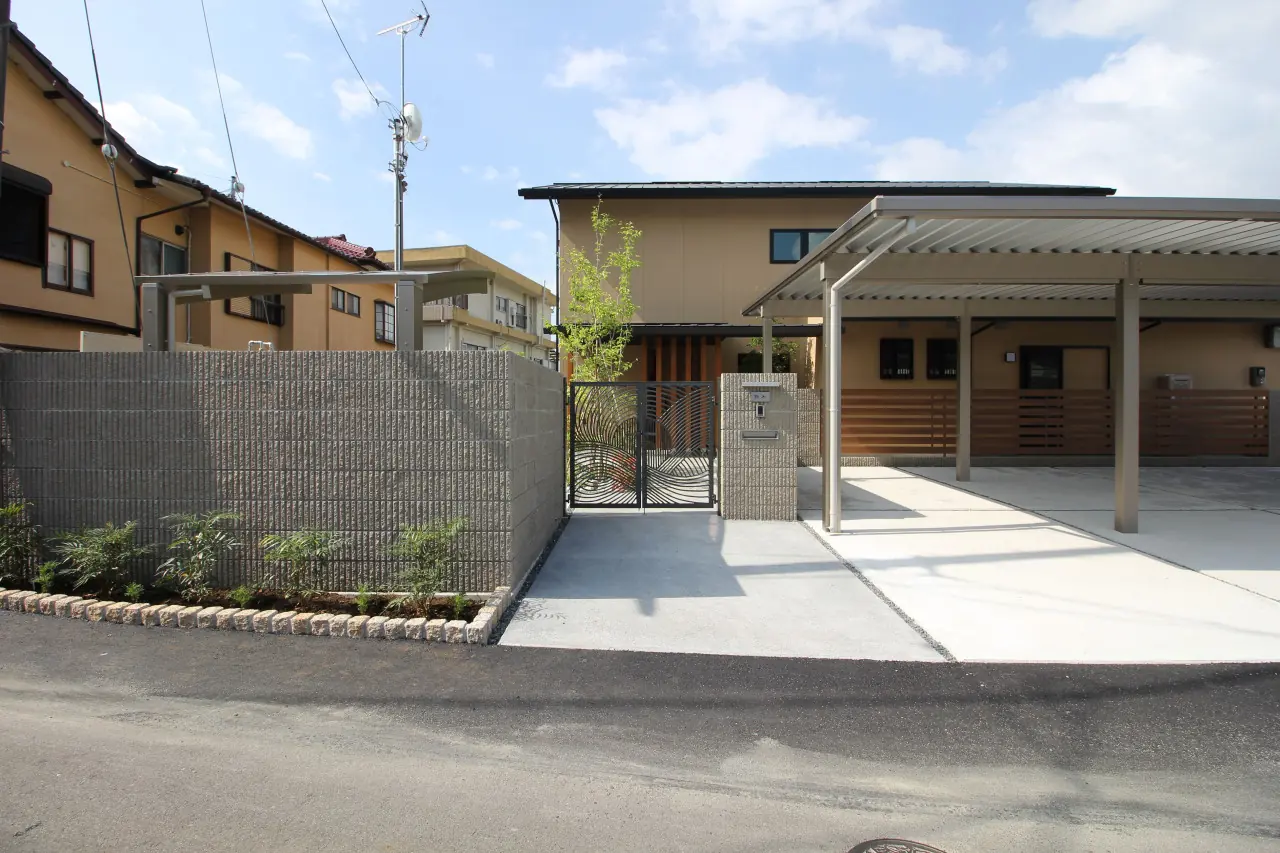 石脇の2世帯住宅